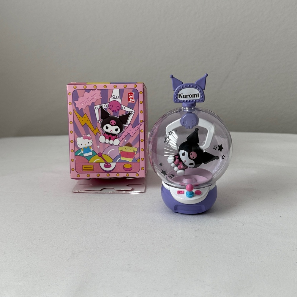 Sanrio Kuromi Claw Machine Figure